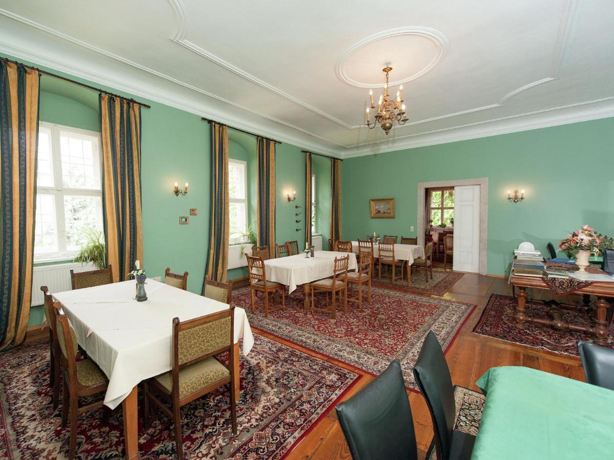 Vintage Apartment In Arzberg Triestewitz エクステリア 写真