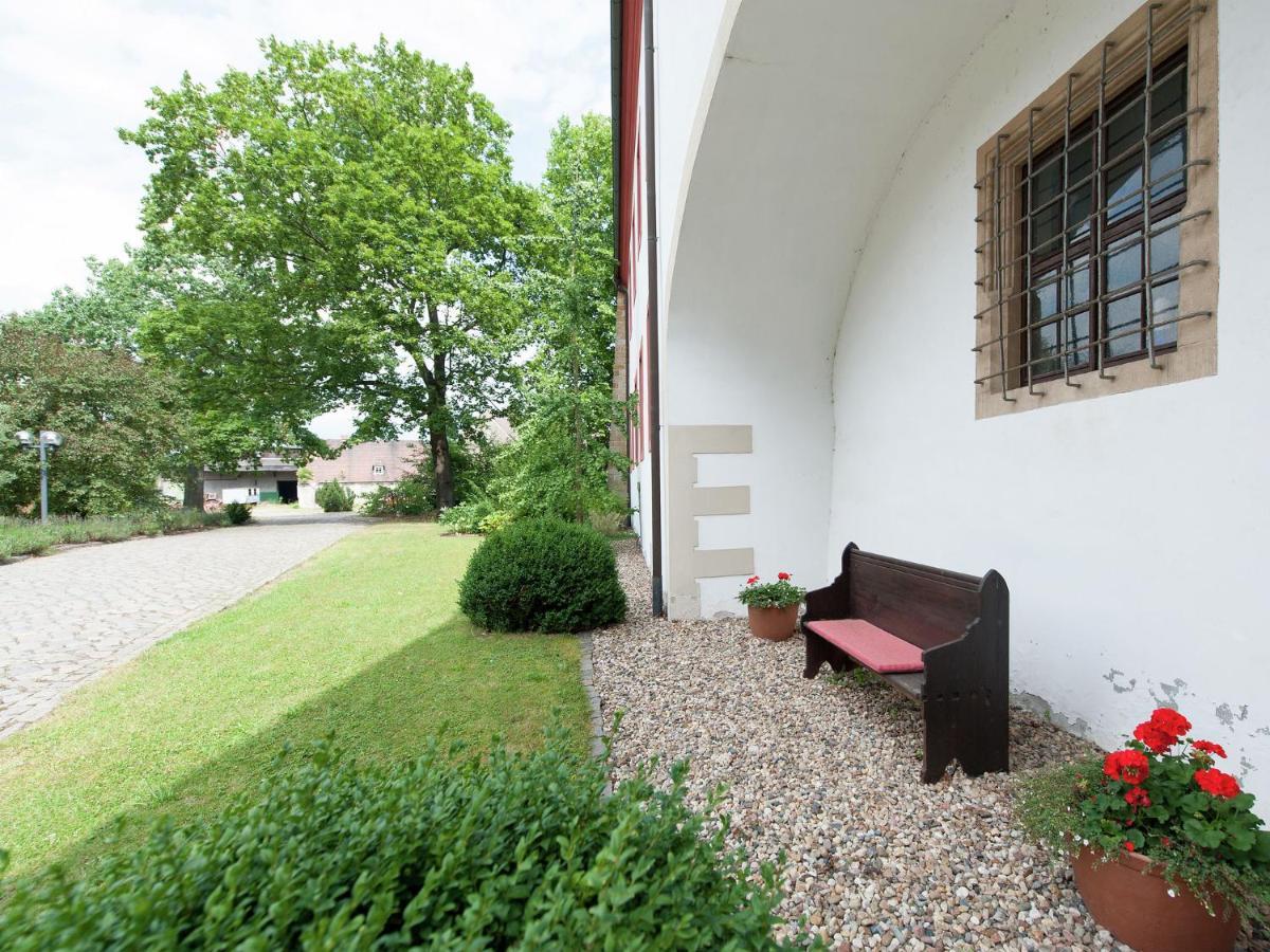 Vintage Apartment In Arzberg Triestewitz エクステリア 写真