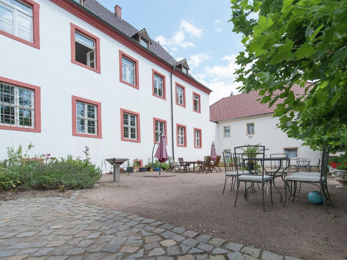 Vintage Apartment In Arzberg Triestewitz エクステリア 写真